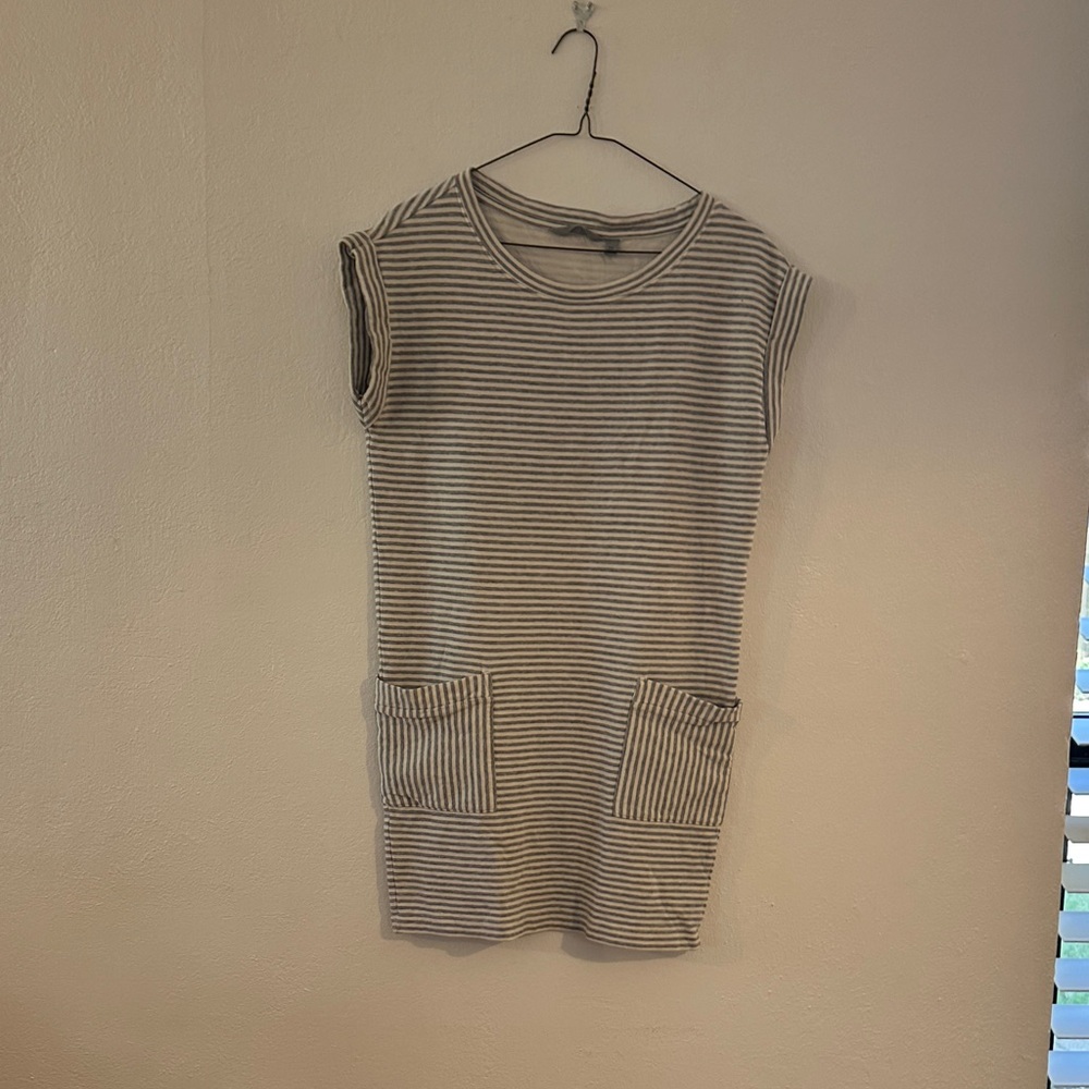 Athleta Striped Knit Sleeveless Tank Dress in Cream and Light Gray